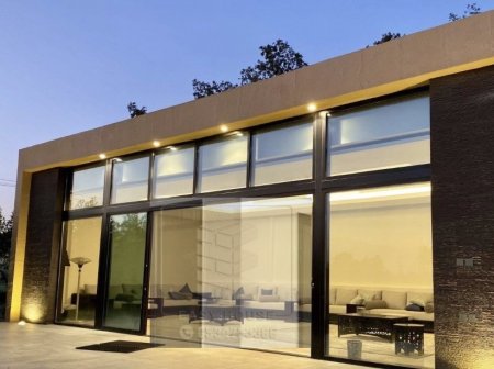 مجلس مودرن واجهة زجاجية بالكامل : البيت السهل للبيوت الجاهزة ????:0534733366